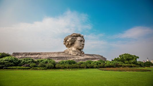 摄图网_500560217_长沙橘子洲头风景（企业商用）.jpg